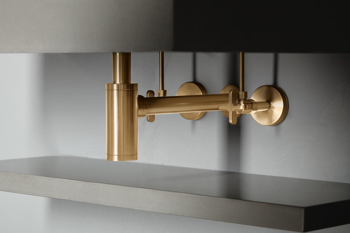 Supply Line - Luxe Gold - 20" L