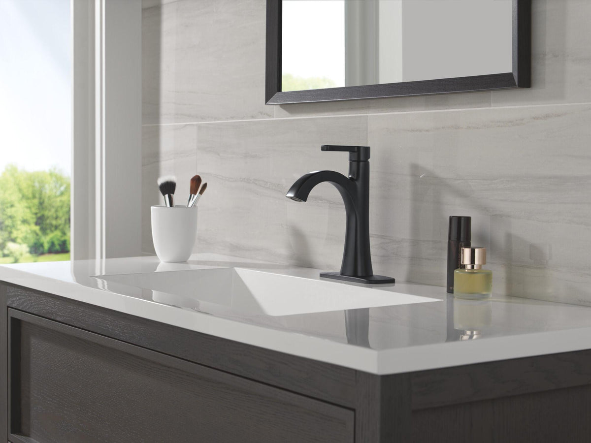 Lineax - Single Bathroom Faucet - 562-BLMPU-DST
