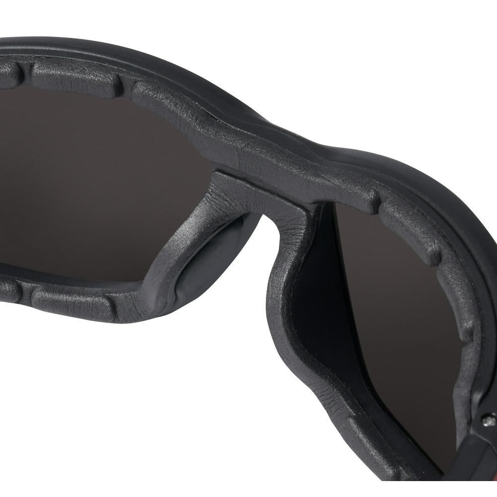 Milwaukee® 48-73-2045 High Performance Polarized Safety Glasses With Gasket, Anti-Fog/Anti-Scratch/Impact-Resistant, Black Lens, Full-Frame Frame, Plastic/Foam Lined Frame, Polycarbonate Lens, ANSI Z87.1+
