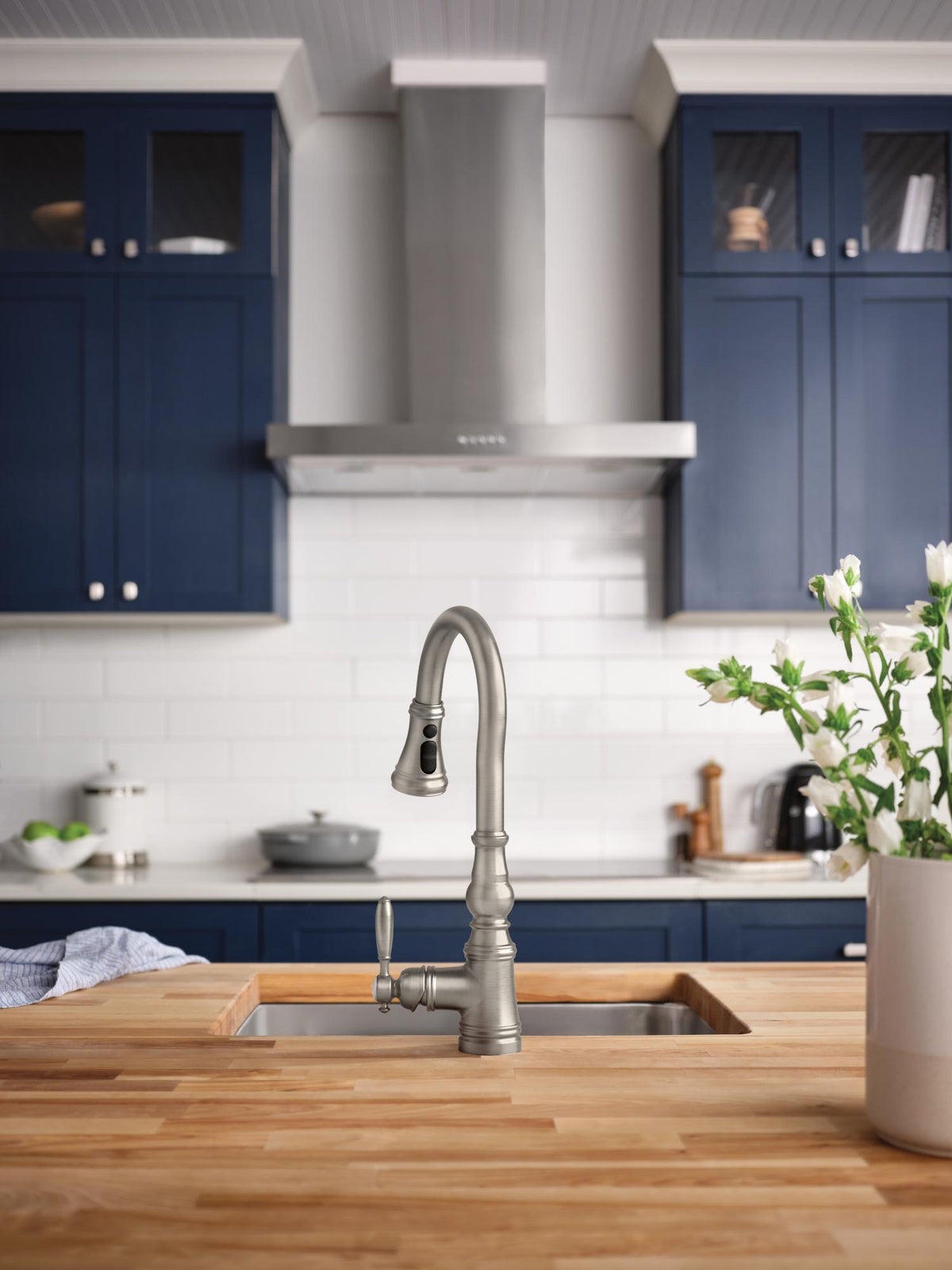 Weymouth - Pull-Down Kitchen Faucet - Spot Resist Stainless