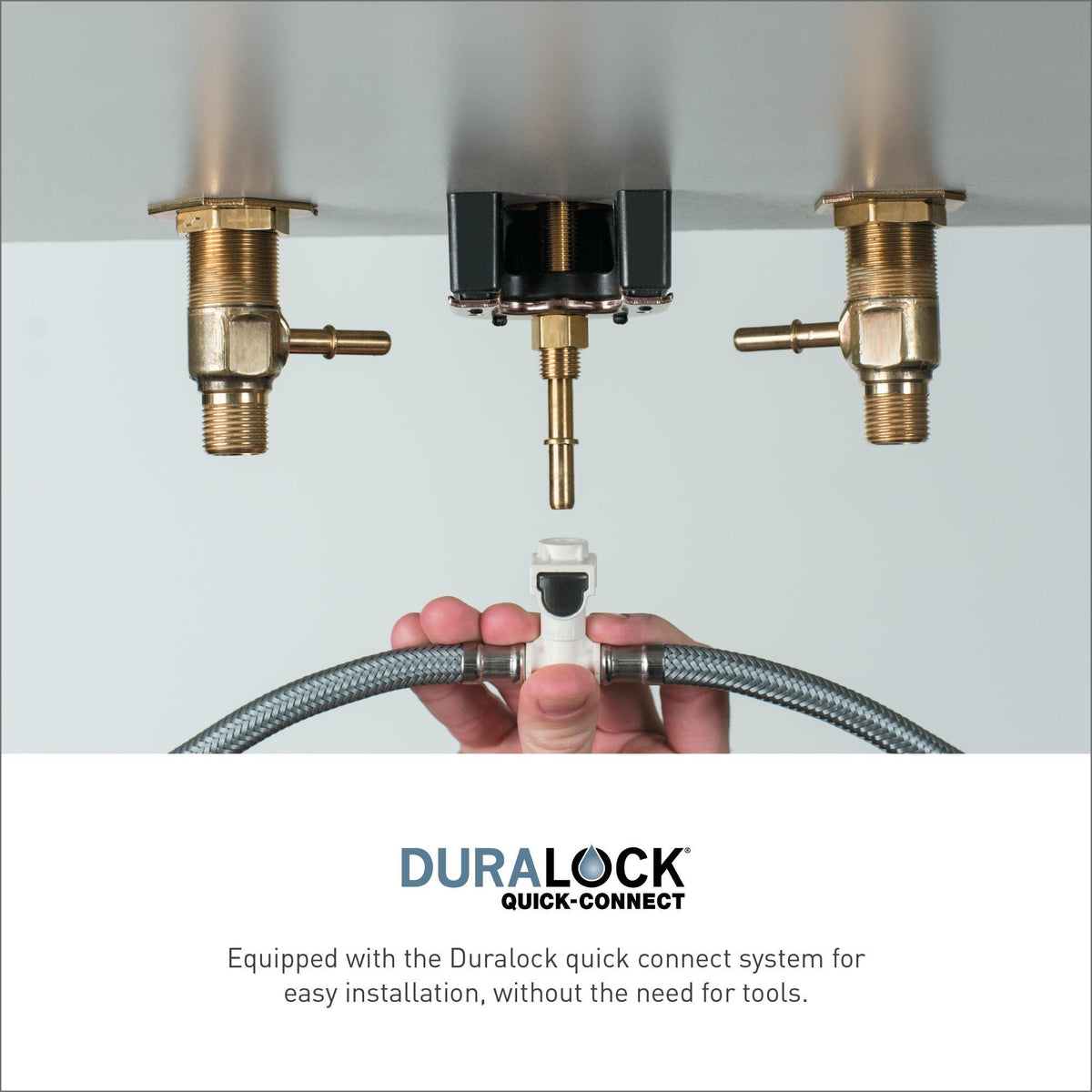 Banbury - Low Arc Pull-Out Kitchen Faucet - Deck Mount