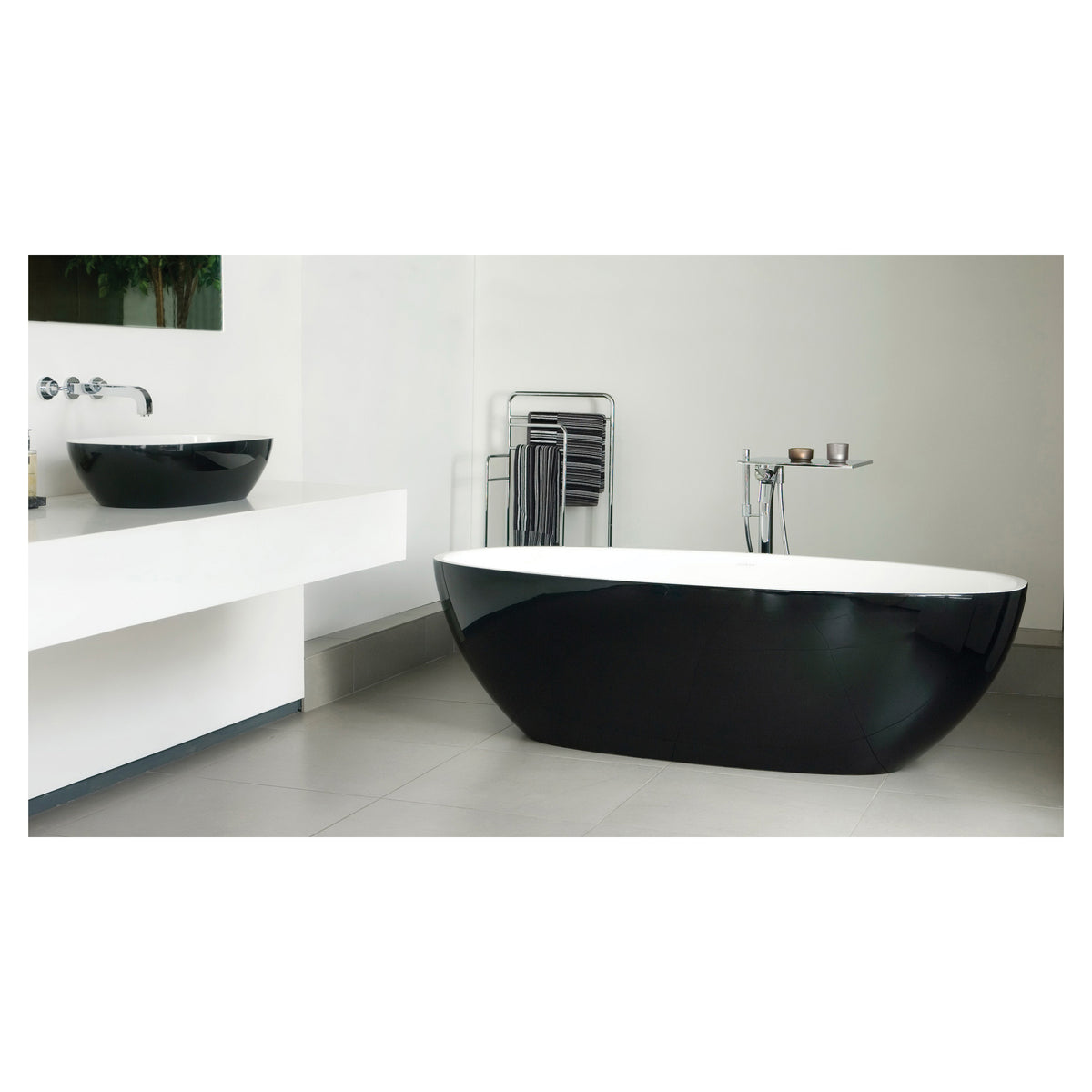 Barcelona - Contemporary Double-Ended Bathtub - Freestanding