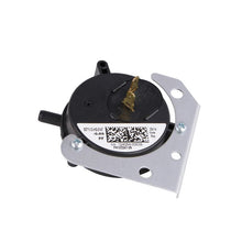 ALLIED™ 80W57 Pressure Switch, 0.65 in WC Differential