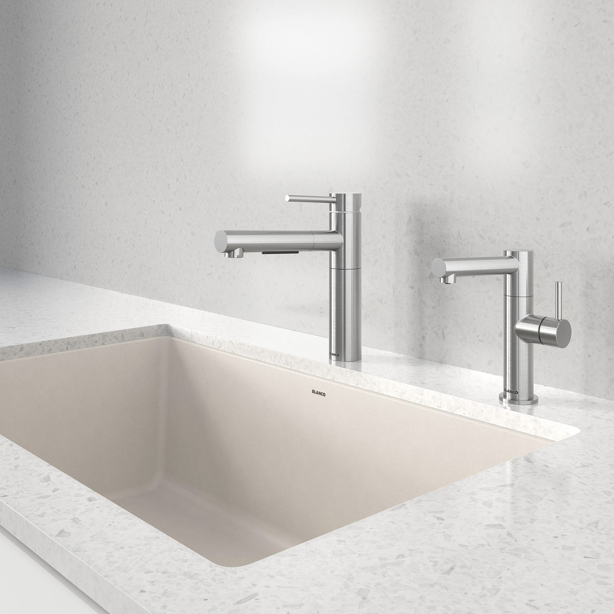 Alta Ii Low Arc Pull-Out Dual-Spray - Kitchen Faucet