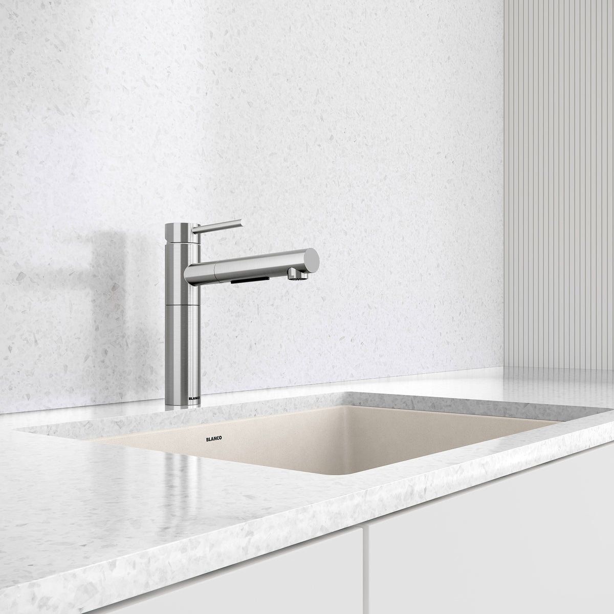 Alta Ii Low Arc Pull-Out Dual-Spray - Kitchen Faucet