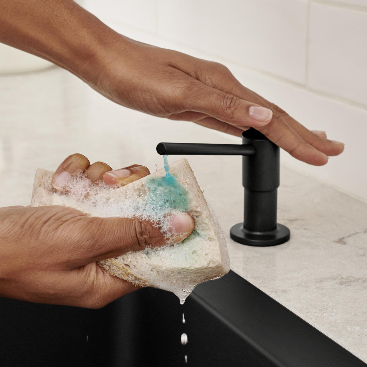 Torre - Soap Dispenser