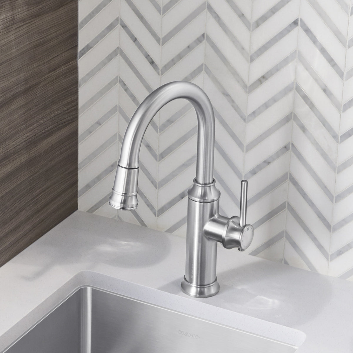 Empressa Bar Pull-Down - Bar Faucet