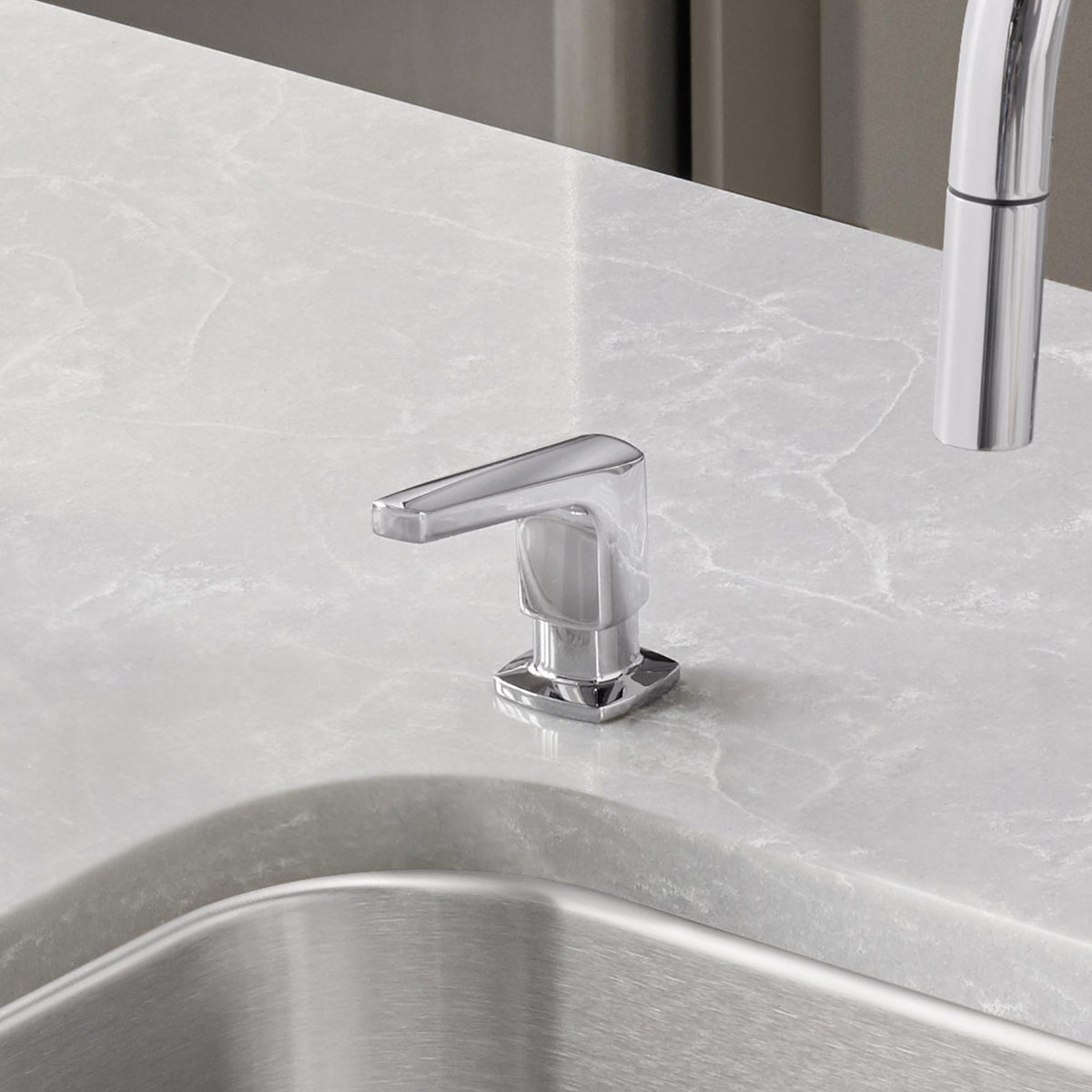Rivana - Soap Dispenser