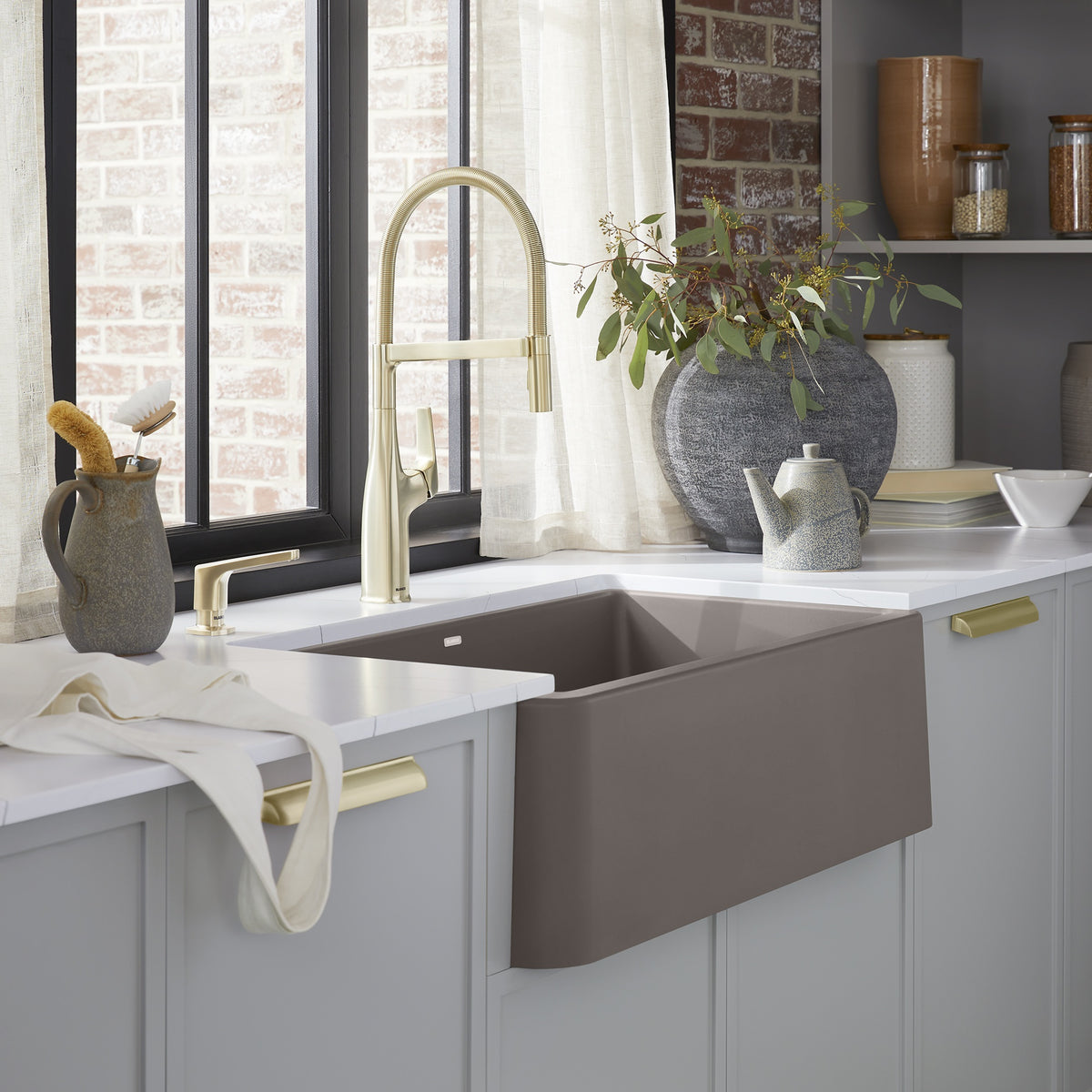 Blanco IKON 30 Single Bowl Apron-Front Farmhouse Sink