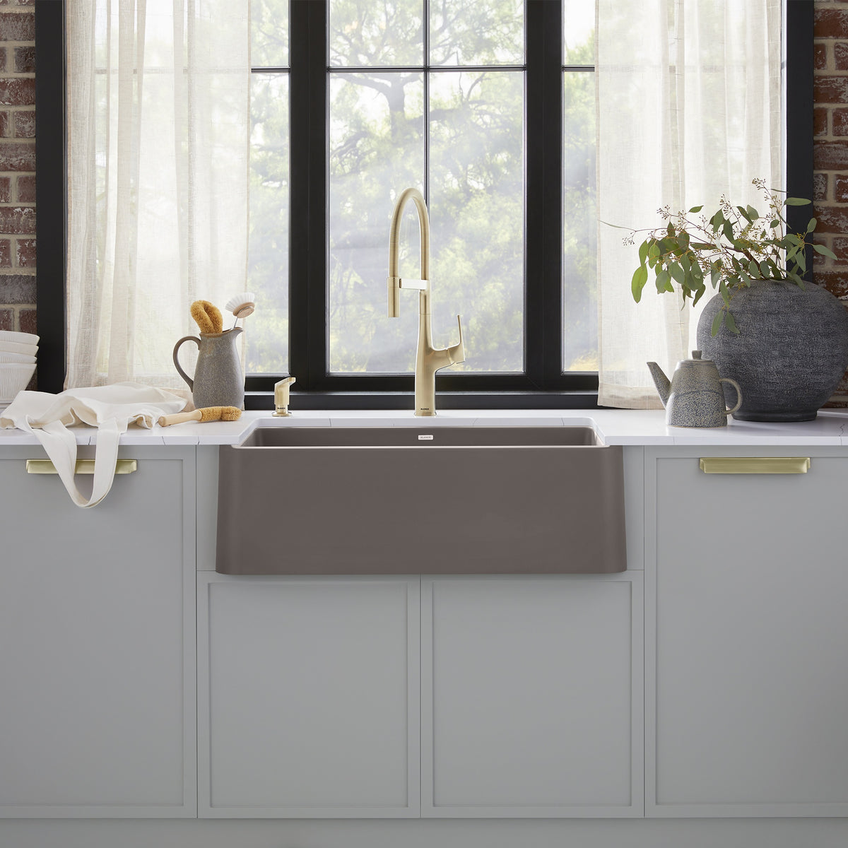Blanco IKON 30 Single Bowl Apron-Front Farmhouse Sink