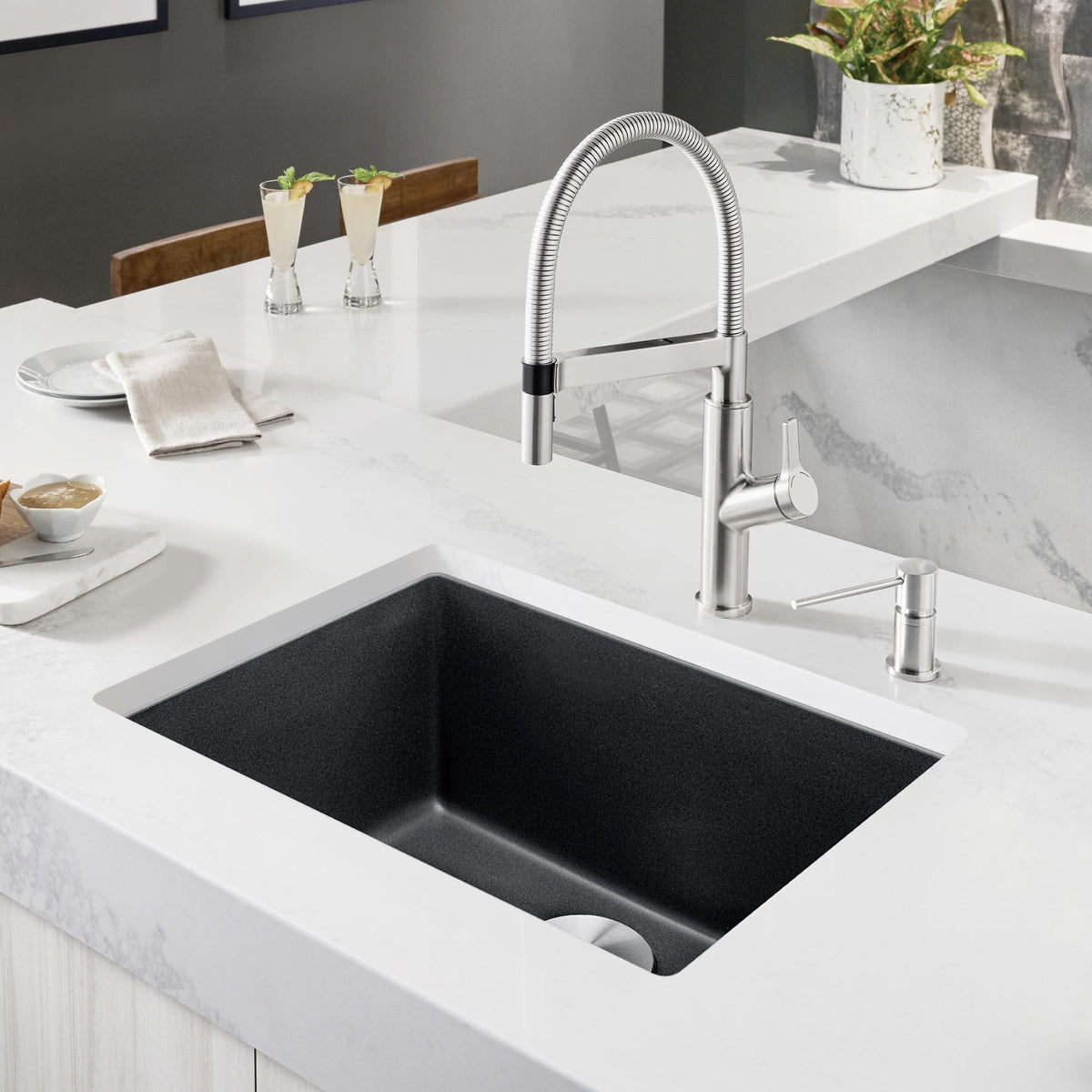 Precis 24 Single Bowl Undermount - Kitchen Sink