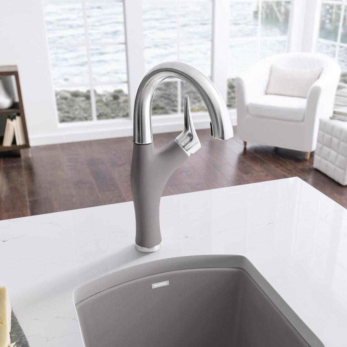 Artona Bar Pull-Down - Dual-Spray Faucet