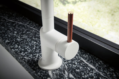 Odin - Pull-Down Kitchen Faucet - Deck Mount - 1 Handle