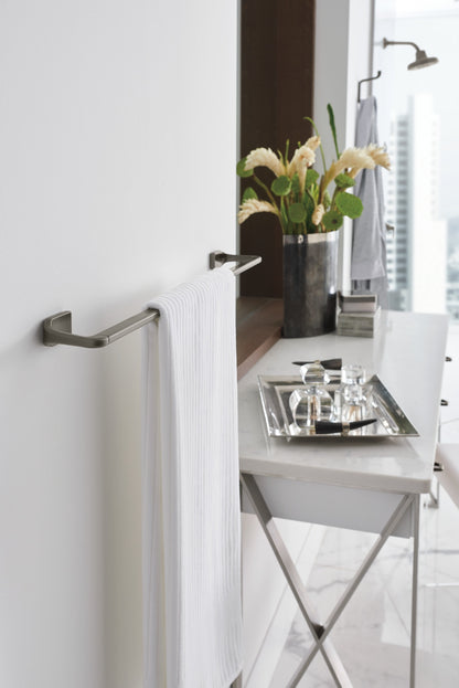 Levoir - 18" Towel Bar