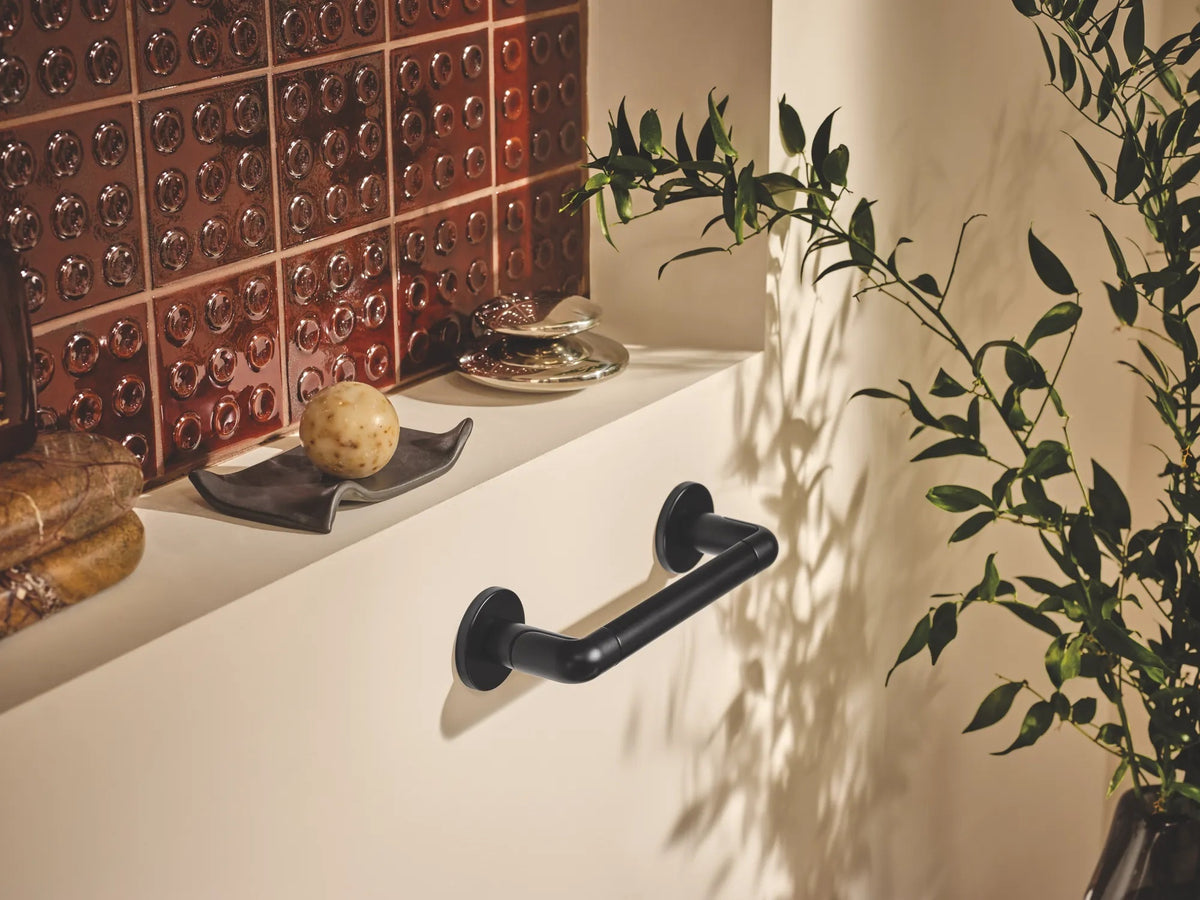 Roccesco - 8" Towel Bar - Zinc