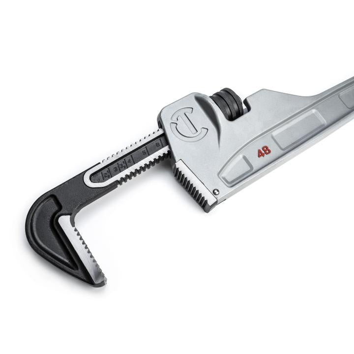 Pipe Wrench - 6" Pipe
