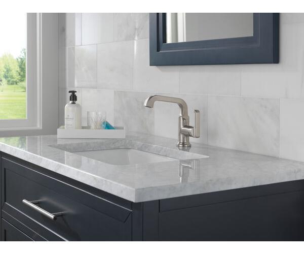 Tetra - Single Handle Bathroom Faucet - Deck