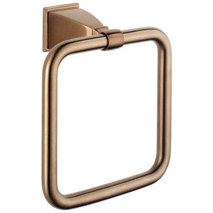Vesi - Towel Ring