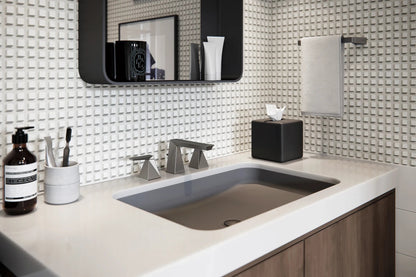 Trillian - 8" Towel Bar