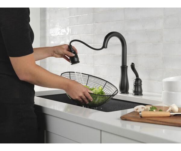 Pull-Down Kitchen Faucet - 1.8 GPM - 14"