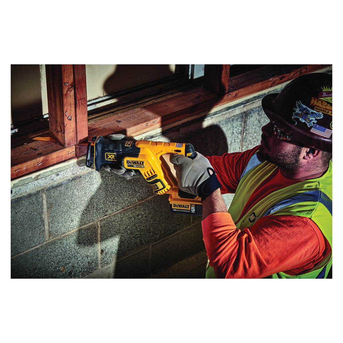 Xr - Brushless Cordless Reciprocating Saw Kit - 20 V