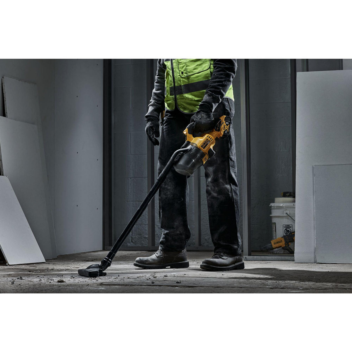 Cordless Dry Hand Vacuum - 20 V