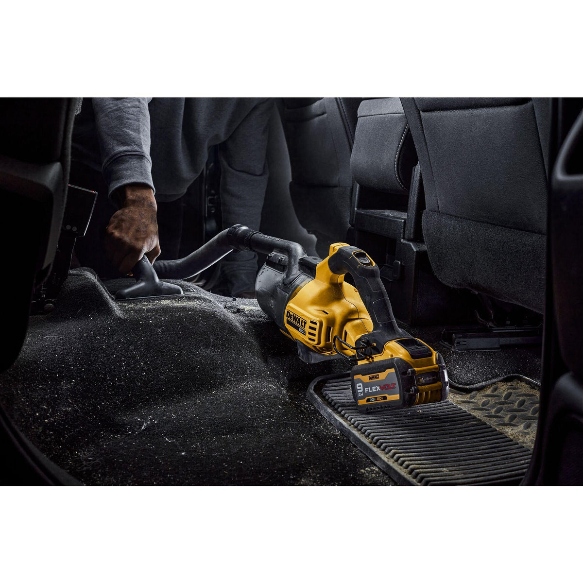 Cordless Dry Hand Vacuum - 20 V