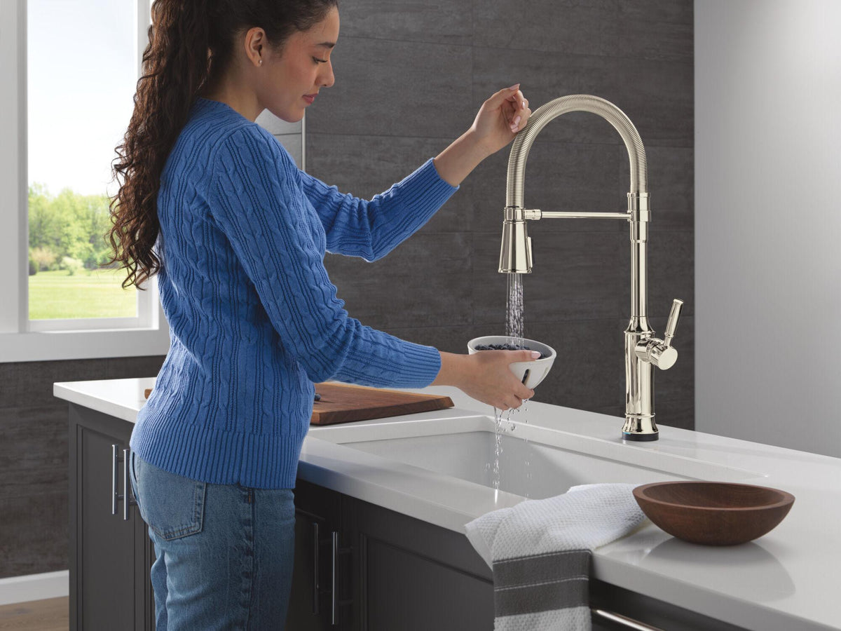 Renaldi - Spring Faucet - 1.8 GPM - 9-5/8"