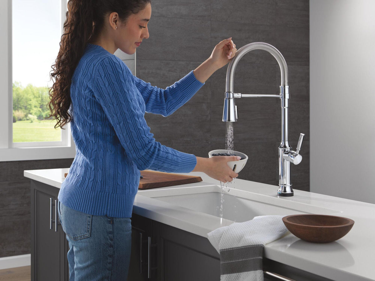 Renaldi - Spring Faucet - 1.8 GPM - Deck Mount