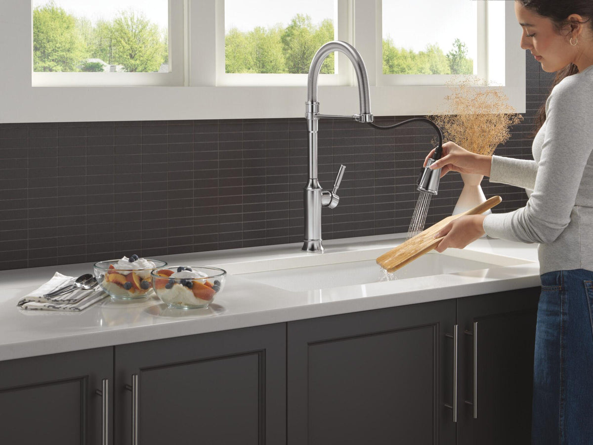 Renaldi - Spring Faucet - Zinc