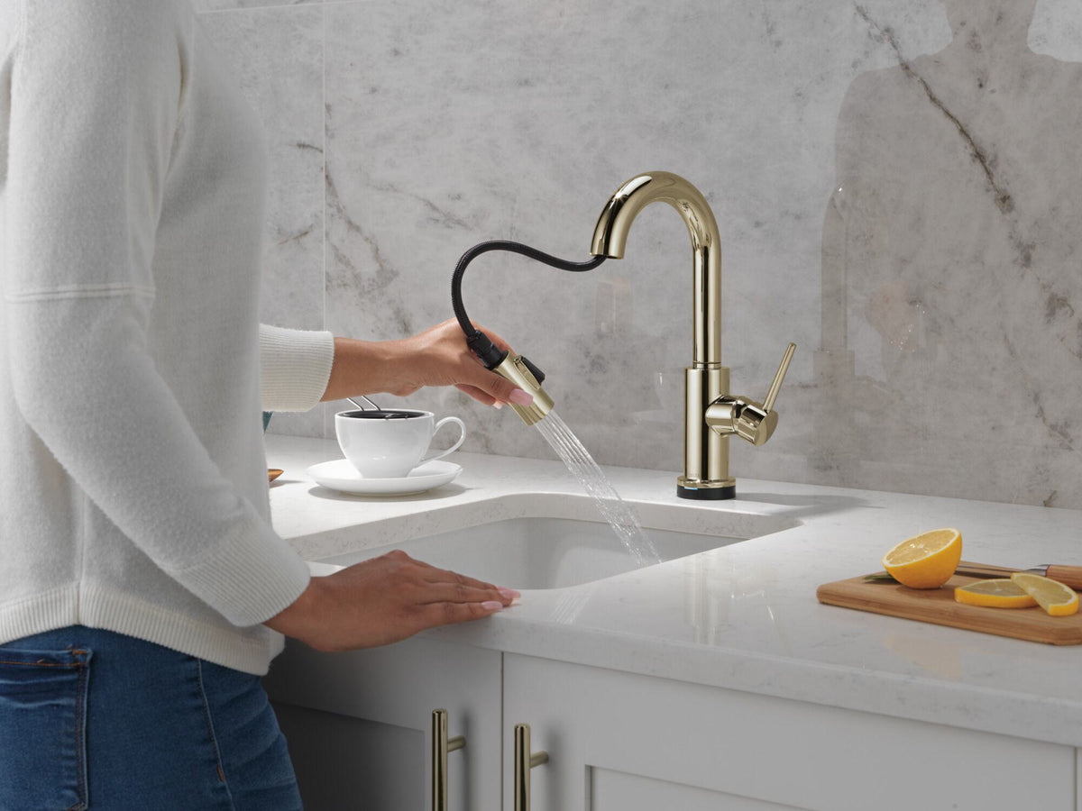 Trinsic - Faucet - 8-7/8" - Touchless
