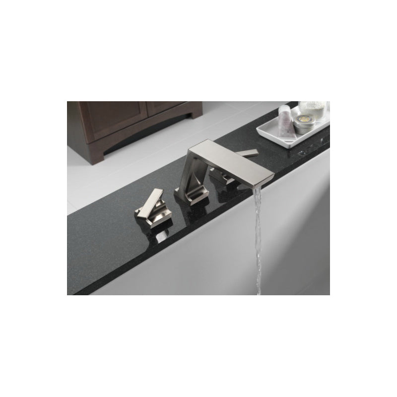 Pivotal - Roman Tub Trim - Deck Mount - 1.75 GPM