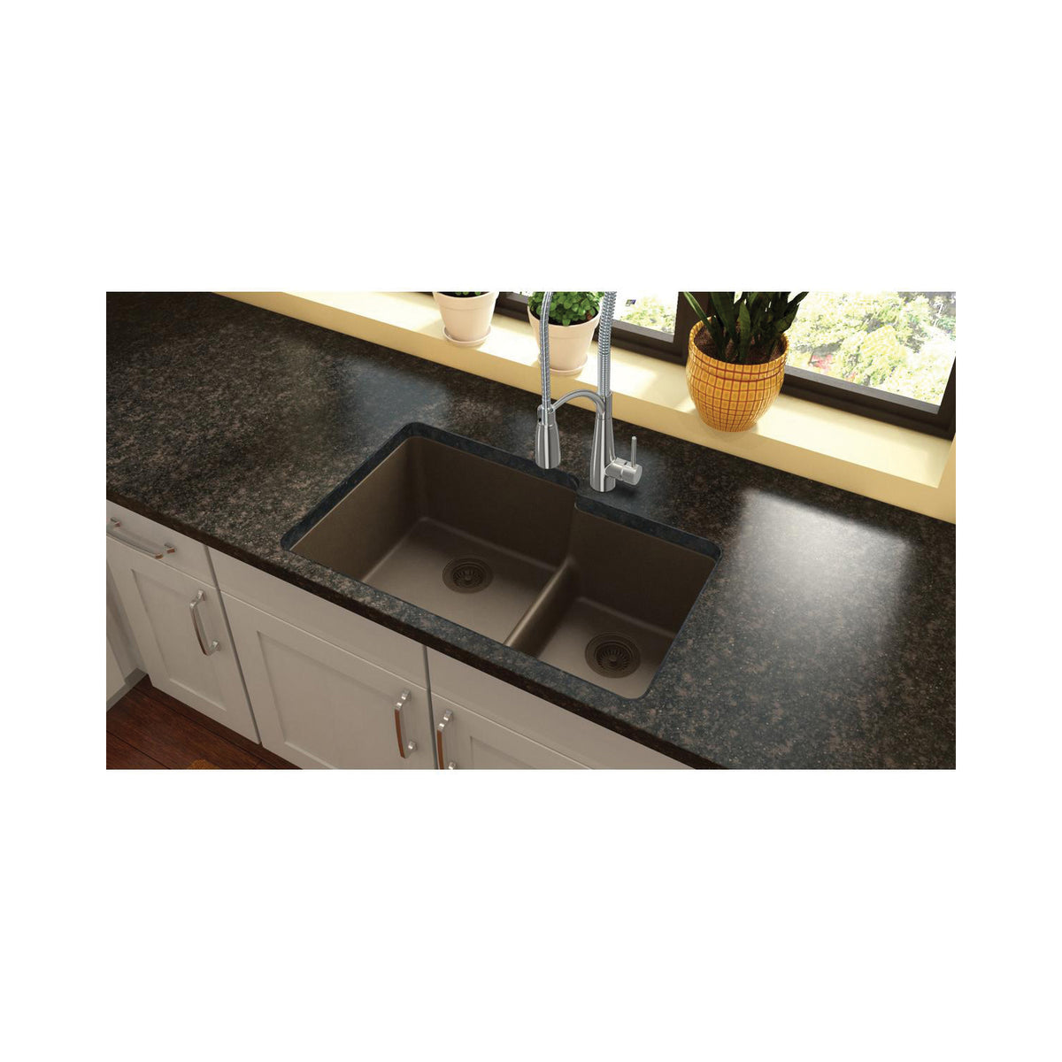 Quartz Classic - 33" Offset Kitchen Sink - Undermount