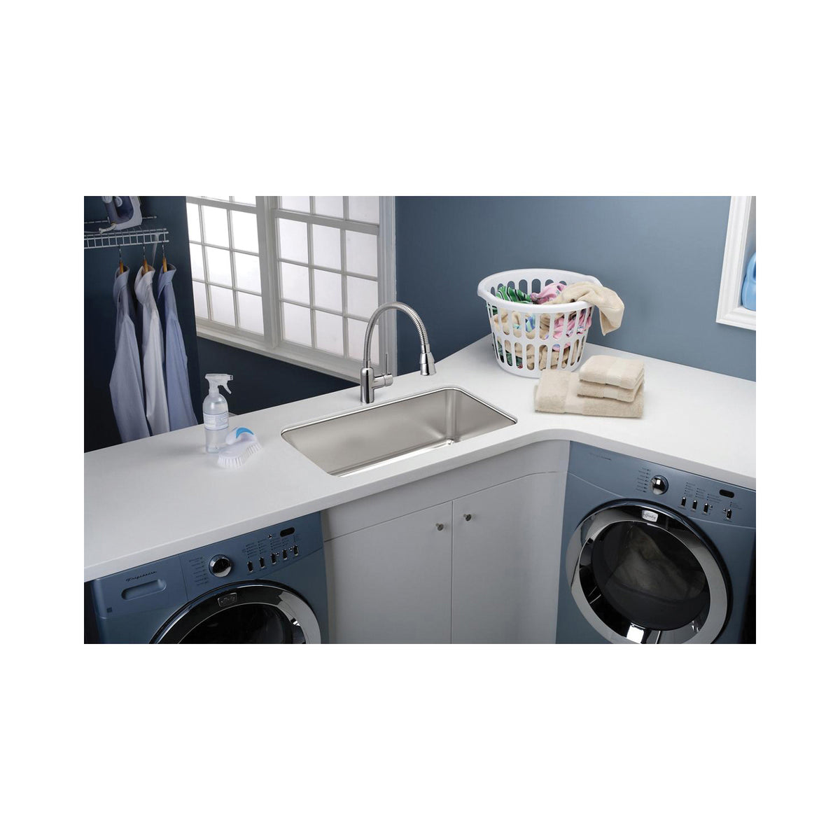 Lustertone Classic - 23-1/2" Traditional Kitchen Sink