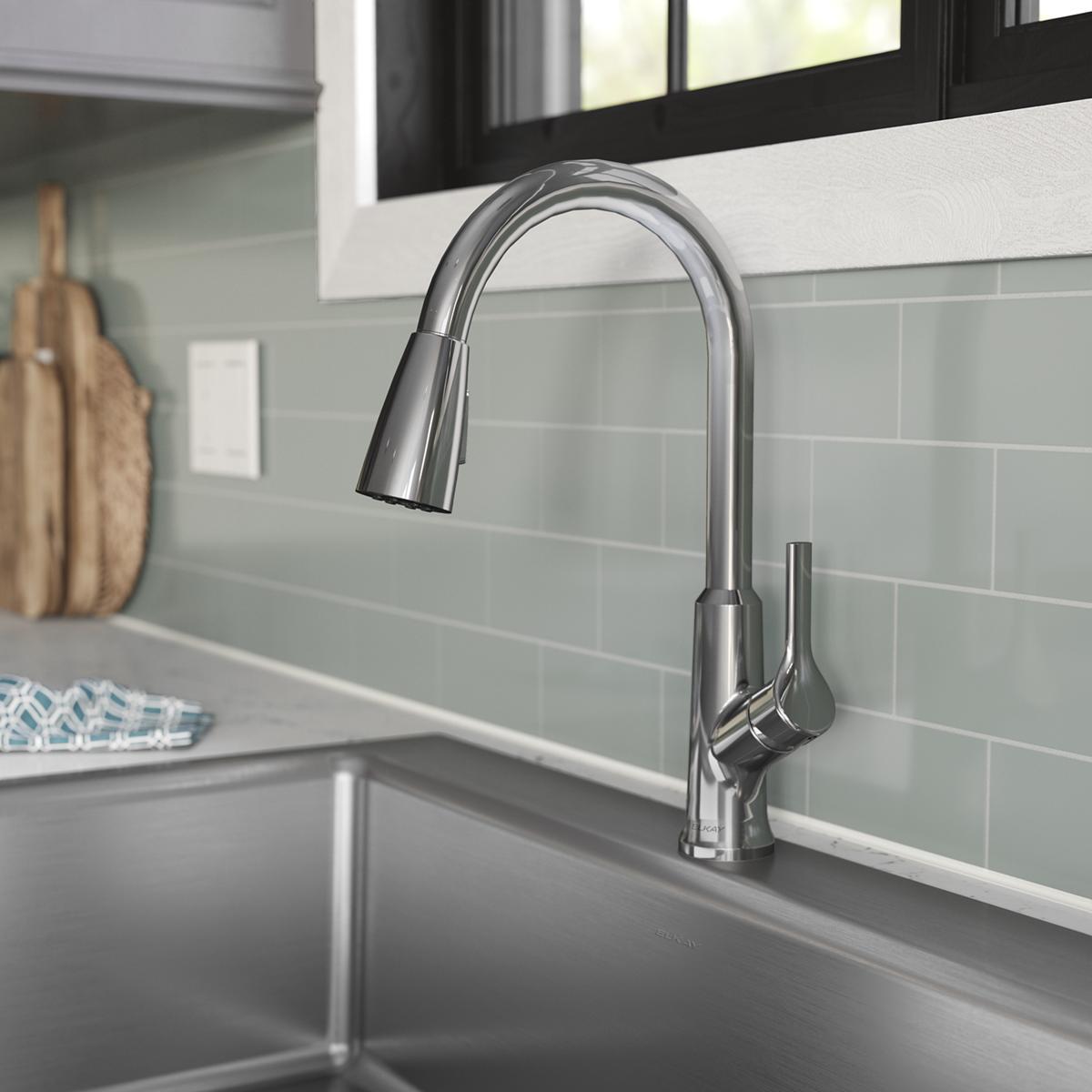 LK1410 - Pull Down Faucet - 1.5 GPM - Deck Mount