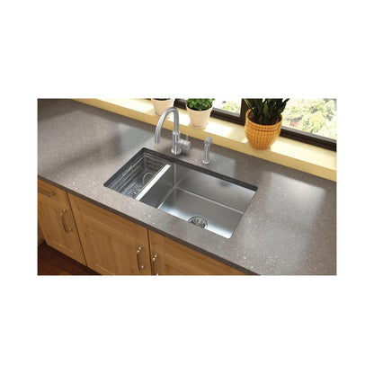 Kitchen Faucet - 1.5 GPM - 8"