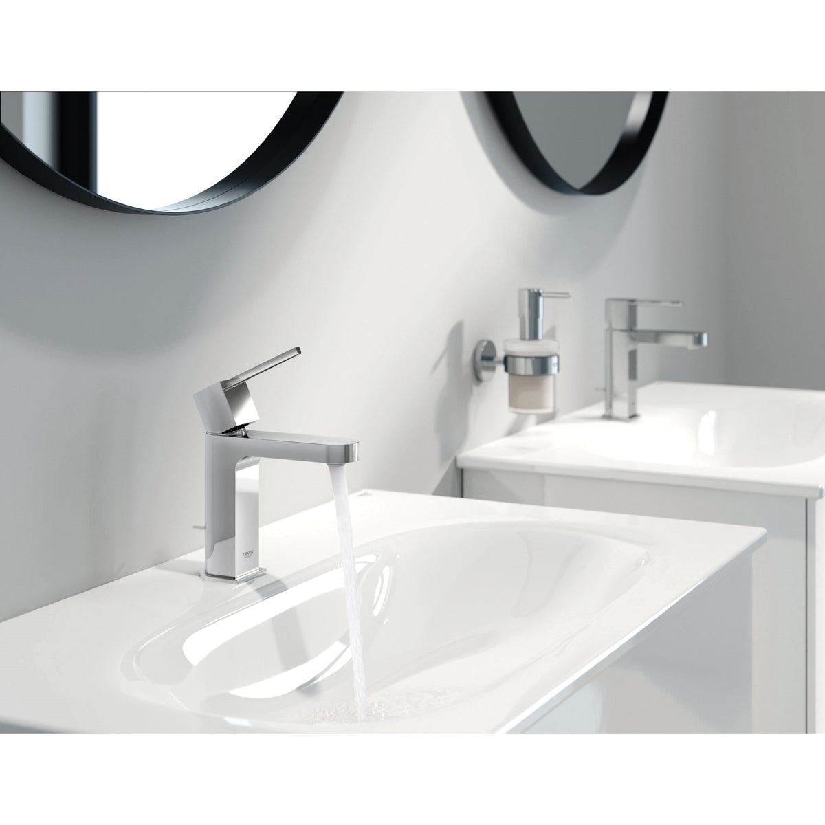 Plus - S-Size Bathroom Faucet - 4-1/8" - Deck Mount