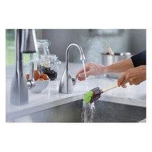 Showroom - Instant Hot Water Faucet - Transitional 1020