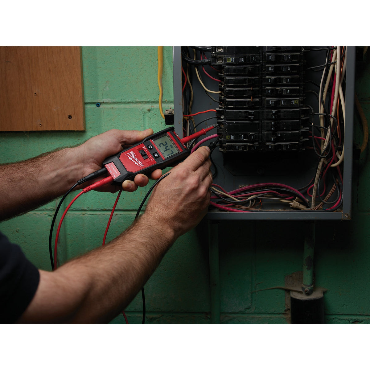 Auto-Function Auto Voltage/Continuity Tester - 2212-20