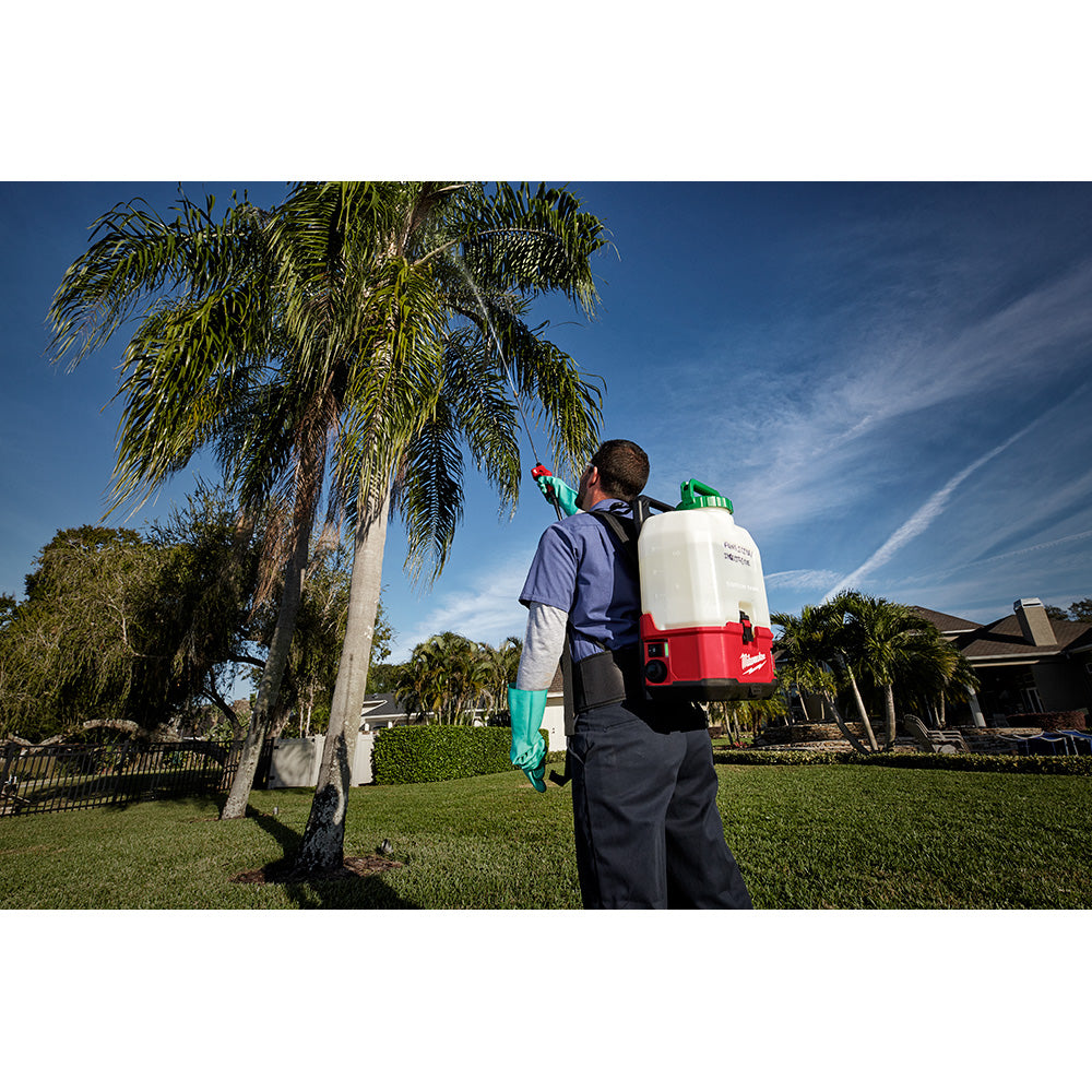 Switch Tank Backpack Sprayer - 4 gal Tank