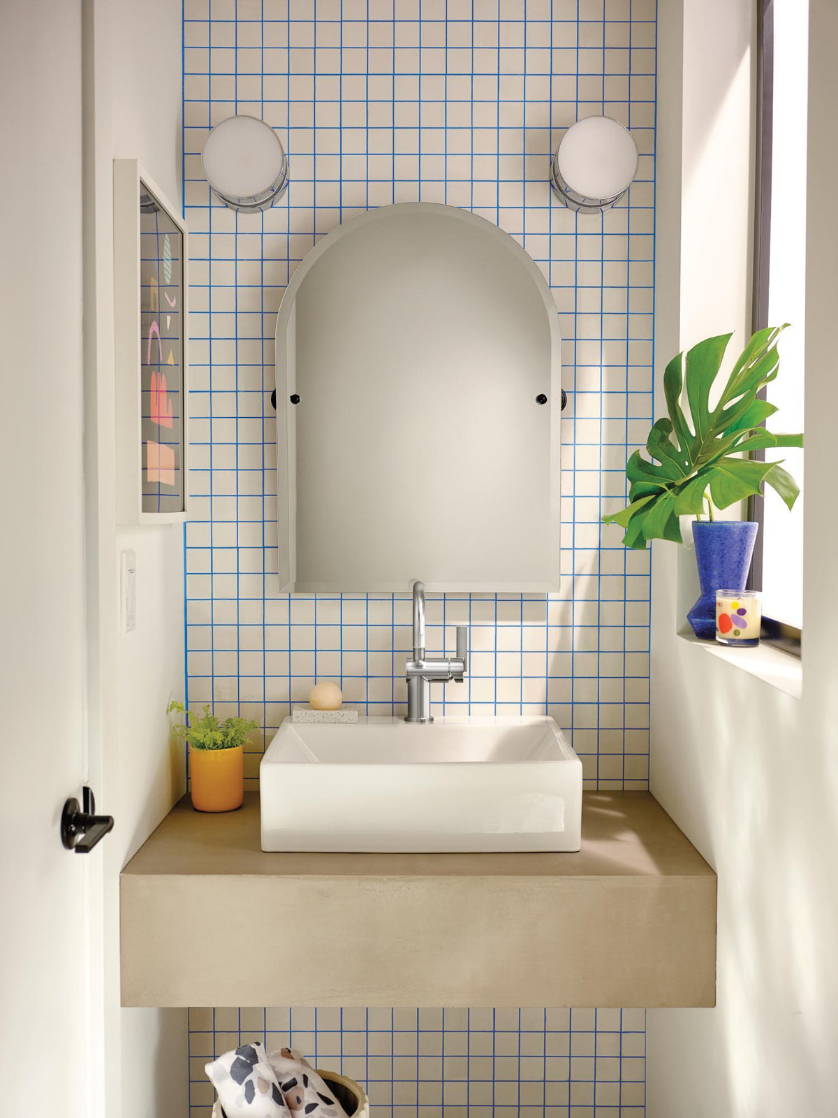 Cia - Digital Bathroom Faucet - 1.2 GPM - Deck Mount