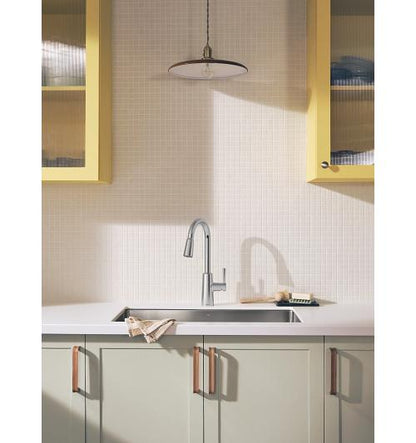 Riley - Pull-Down Kitchen Faucet - Deck Mount - 1.5 GPM