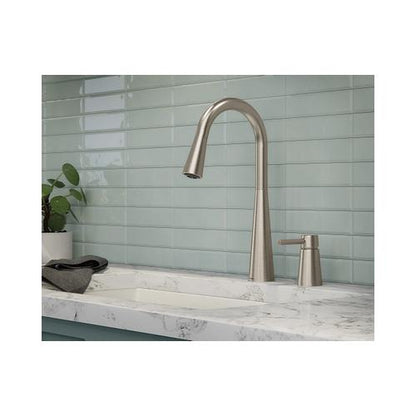 Sleek - Pull-Down Kitchen Faucet - 1 or 3-Hole