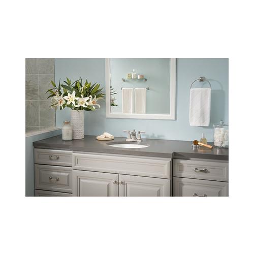 Retreat - 18" Towel Bar - Brass