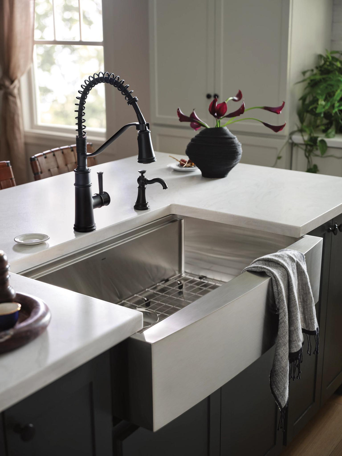 Traditional - Soap Dispenser - Matte Black - Deck Mount
