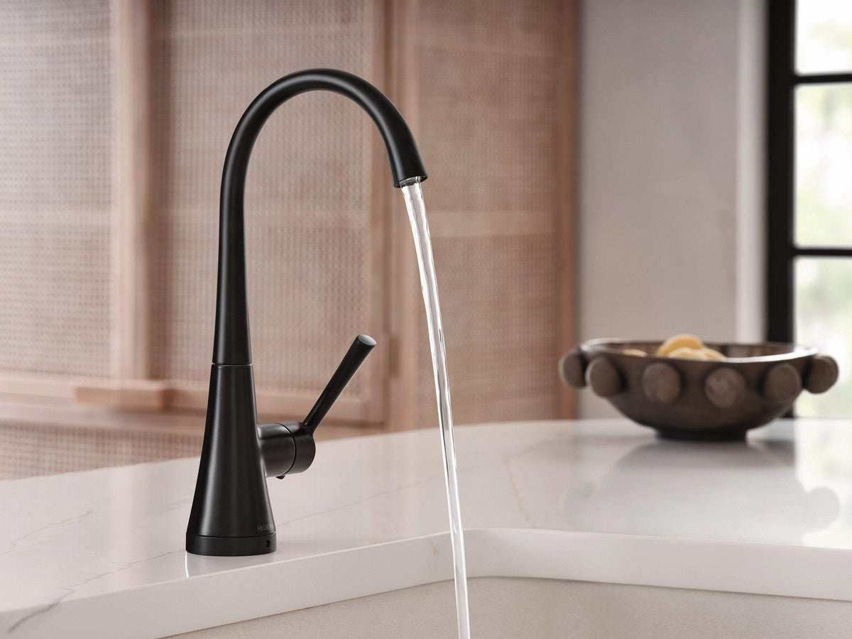 Kurv - Transitional Beverage Faucet - S5560BL