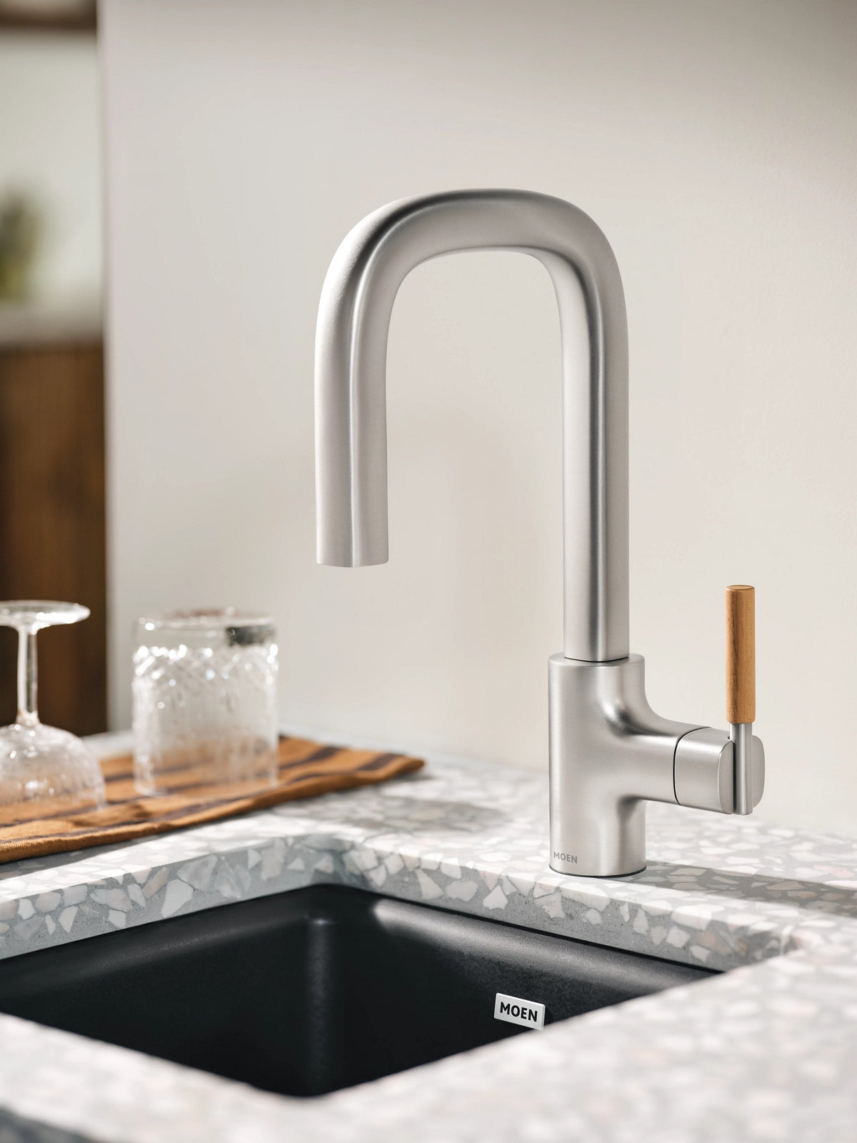 Tenon - Pull-Down Bar Faucet - Spot Resist Stainless - Right