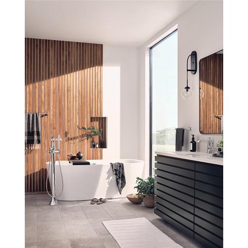 Flara - 24" Towel Bar - Zinc/
