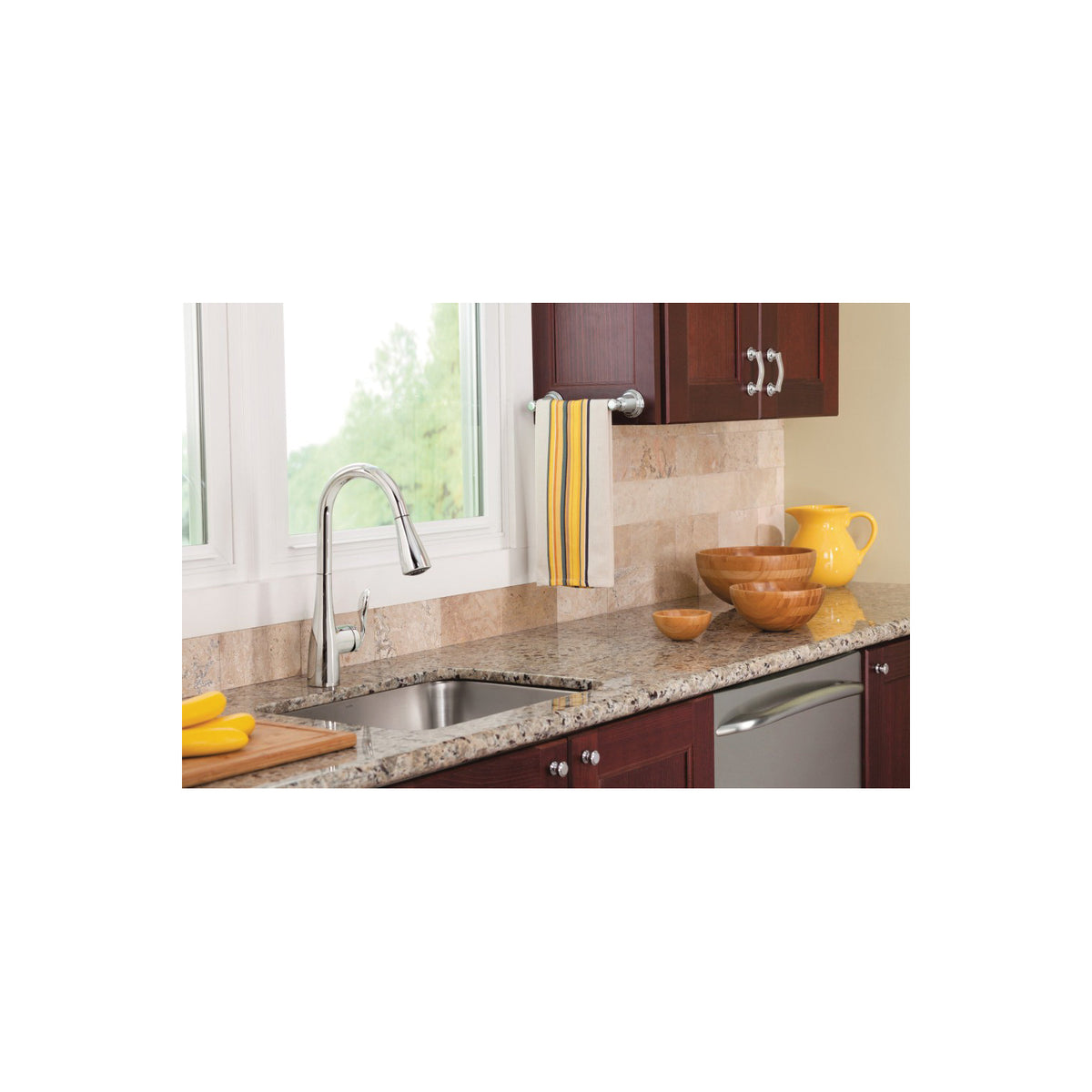 Rothbury - 8" Hand Towel Bar - Aluminum