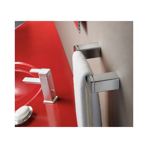 90 Degree - 7" Hand Towel Bar - YB8886CH